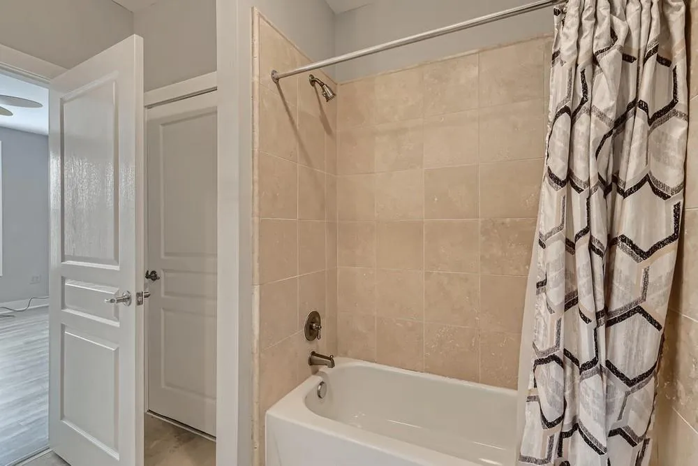 799 Hammond Drive Unit 328, Atlanta, Georgia 30328, 2 Bedrooms Bedrooms, ,2 BathroomsBathrooms,Residential,Sold,799 Hammond Drive Unit 328,6947616