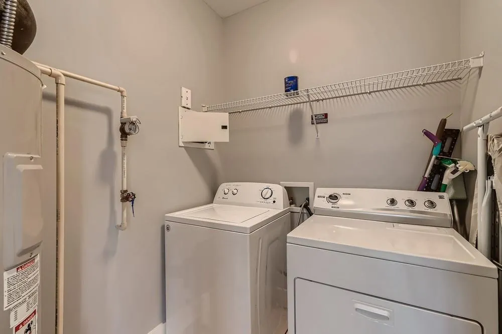 799 Hammond Drive Unit 328, Atlanta, Georgia 30328, 2 Bedrooms Bedrooms, ,2 BathroomsBathrooms,Residential,Sold,799 Hammond Drive Unit 328,6947616