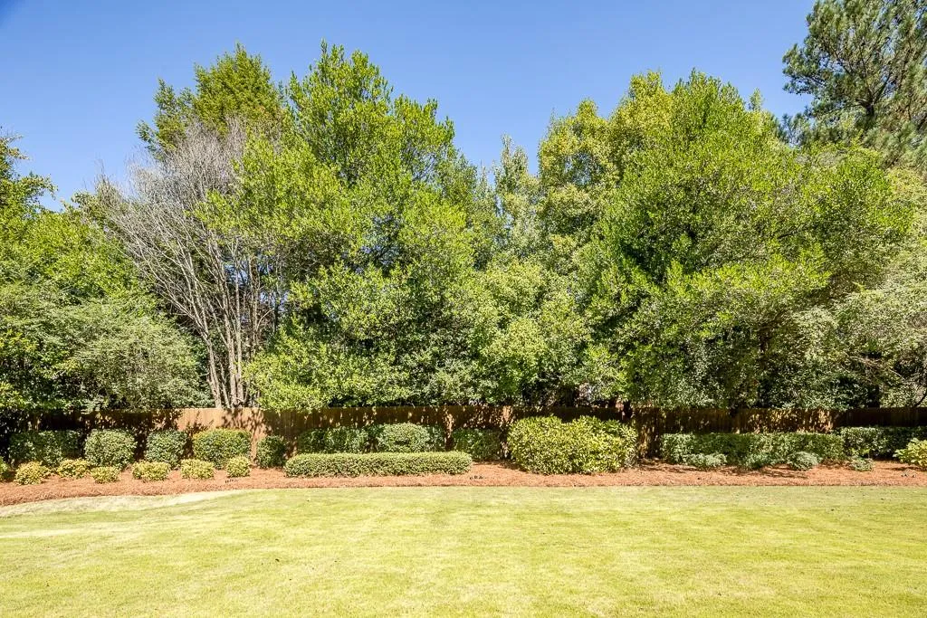 220 Glen Meadow Court, Sandy Springs, Georgia 30328, 4 Bedrooms Bedrooms, ,4 BathroomsBathrooms,Residential,Sold,220 Glen Meadow Court,6622662