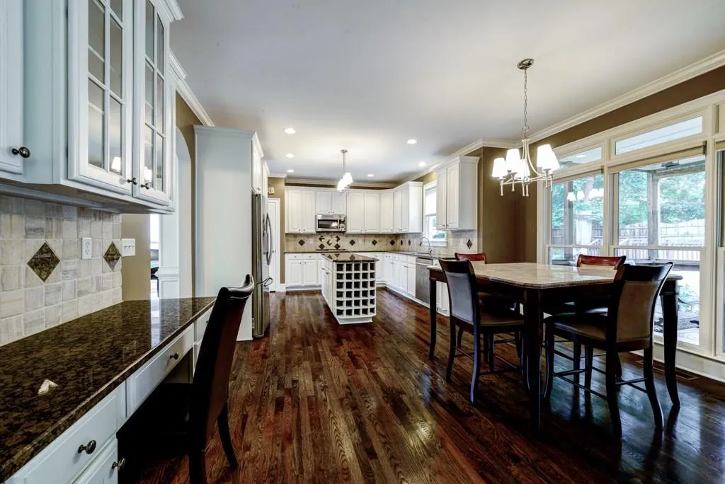230 Fieldsborn Court, Atlanta, Georgia 30328, 4 Bedrooms Bedrooms, ,4 BathroomsBathrooms,Residential,Sold,230 Fieldsborn Court,5868680