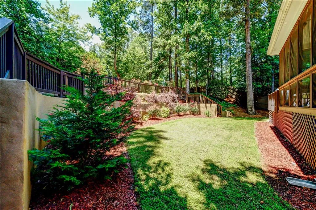230 Fieldsborn Court, Atlanta, Georgia 30328, 4 Bedrooms Bedrooms, ,4 BathroomsBathrooms,Residential,Sold,230 Fieldsborn Court,5868680