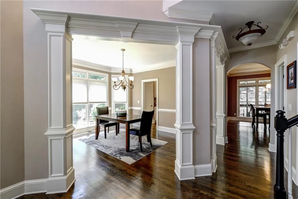 230 Fieldsborn Court, Atlanta, Georgia 30328, 4 Bedrooms Bedrooms, ,4 BathroomsBathrooms,Residential,Sold,230 Fieldsborn Court,5868680
