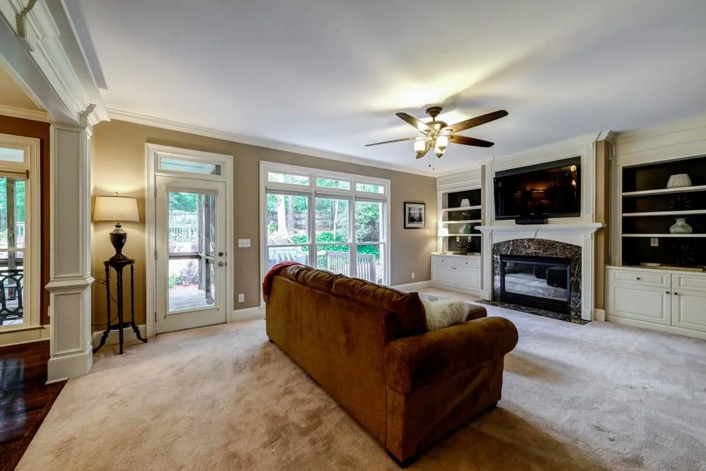 230 Fieldsborn Court, Atlanta, Georgia 30328, 4 Bedrooms Bedrooms, ,4 BathroomsBathrooms,Residential,Sold,230 Fieldsborn Court,5868680