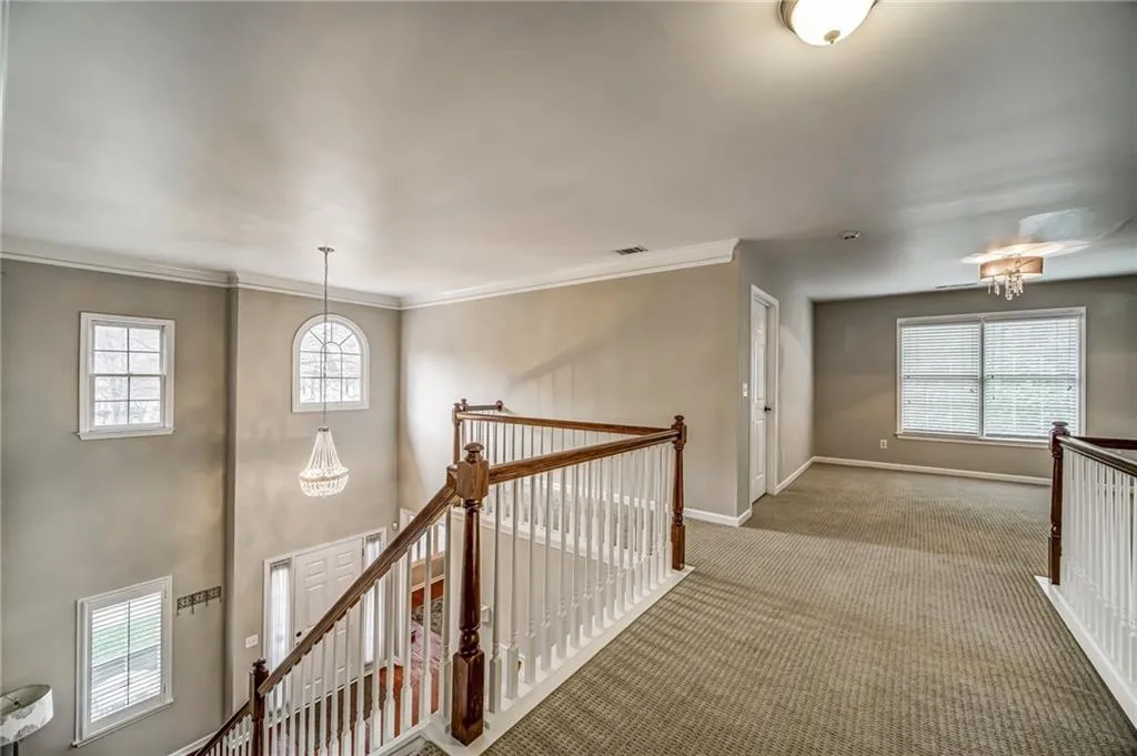 725 Orchard Court, Sandy Springs, Georgia 30328, 5 Bedrooms Bedrooms, ,3 BathroomsBathrooms,Residential,Sold,725 Orchard Court,6746524