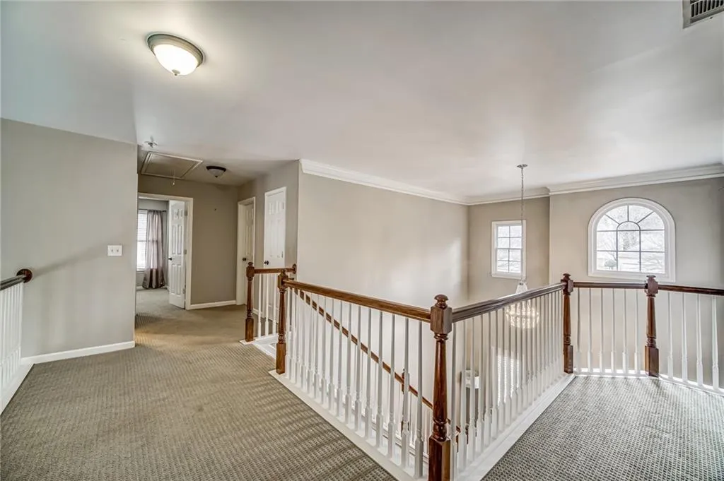 725 Orchard Court, Sandy Springs, Georgia 30328, 5 Bedrooms Bedrooms, ,3 BathroomsBathrooms,Residential,Sold,725 Orchard Court,6746524