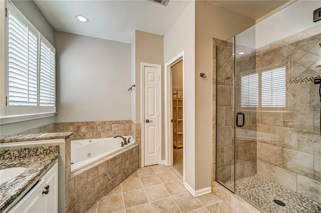 725 Orchard Court, Sandy Springs, Georgia 30328, 5 Bedrooms Bedrooms, ,3 BathroomsBathrooms,Residential,Sold,725 Orchard Court,6746524