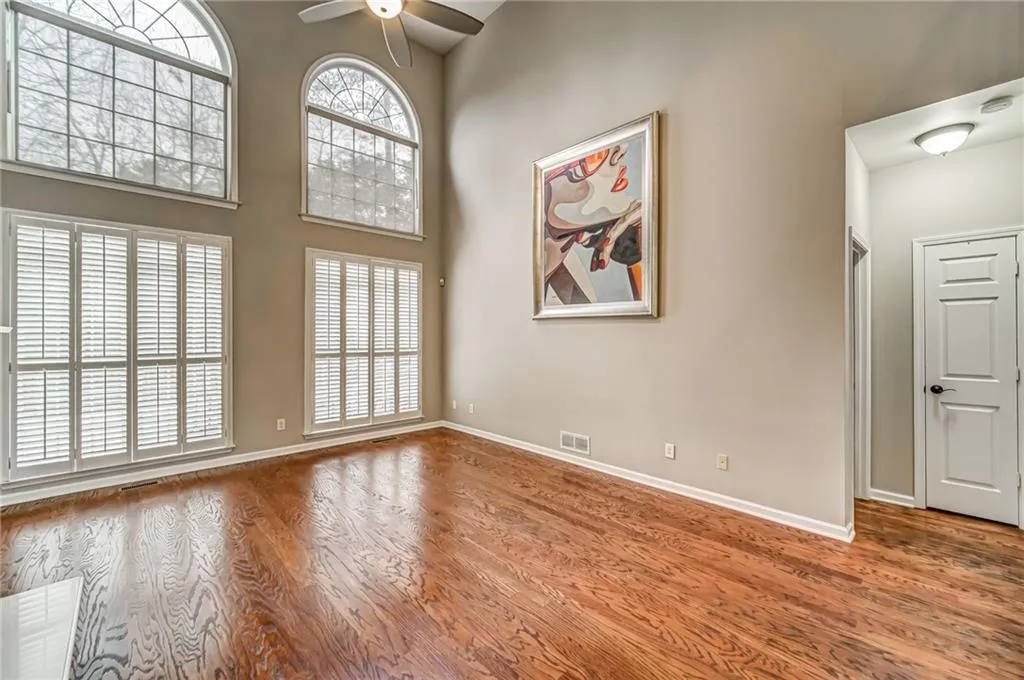 725 Orchard Court, Sandy Springs, Georgia 30328, 5 Bedrooms Bedrooms, ,3 BathroomsBathrooms,Residential,Sold,725 Orchard Court,6746524