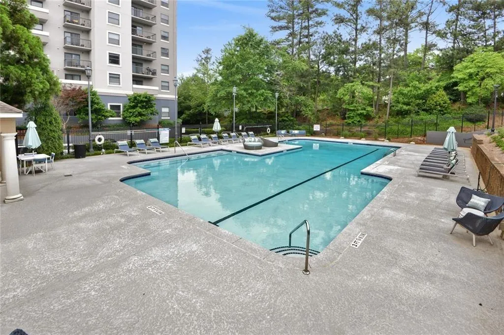 799 Hammond Drive Unit 413, Sandy Springs, Georgia 30328, 2 Bedrooms Bedrooms, ,1 BathroomBathrooms,Residential,Sold,799 Hammond Drive Unit 413,6892788