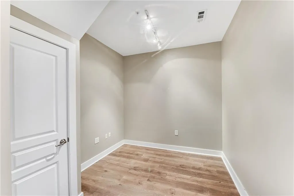 799 Hammond Drive Unit 413, Sandy Springs, Georgia 30328, 2 Bedrooms Bedrooms, ,1 BathroomBathrooms,Residential,Sold,799 Hammond Drive Unit 413,6892788