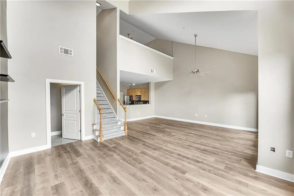 799 Hammond Drive Unit 413, Sandy Springs, Georgia 30328, 2 Bedrooms Bedrooms, ,1 BathroomBathrooms,Residential,Sold,799 Hammond Drive Unit 413,6892788