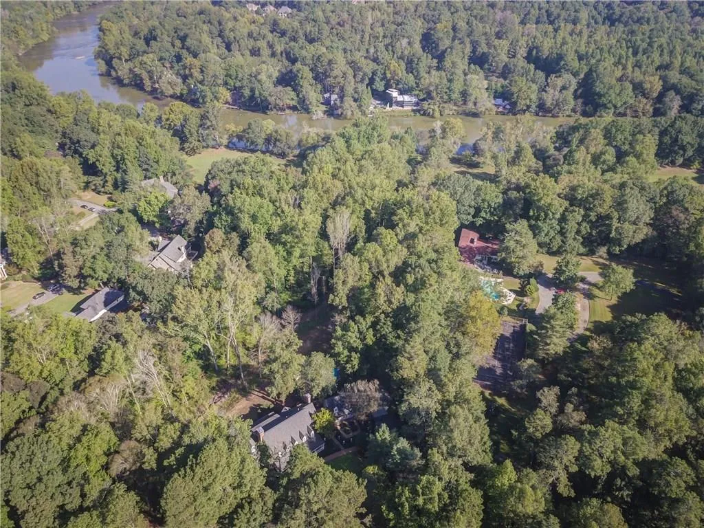 2110 Clay Drive, Sandy Springs, Georgia 30350, 5 Bedrooms Bedrooms, ,4 BathroomsBathrooms,Residential,Sold,2110 Clay Drive,6083639