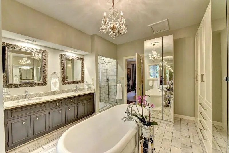 8115 Habersham Waters Road, Sandy Springs, Georgia 30350, 5 Bedrooms Bedrooms, ,4 BathroomsBathrooms,Residential,Sold,8115 Habersham Waters Road,5840285
