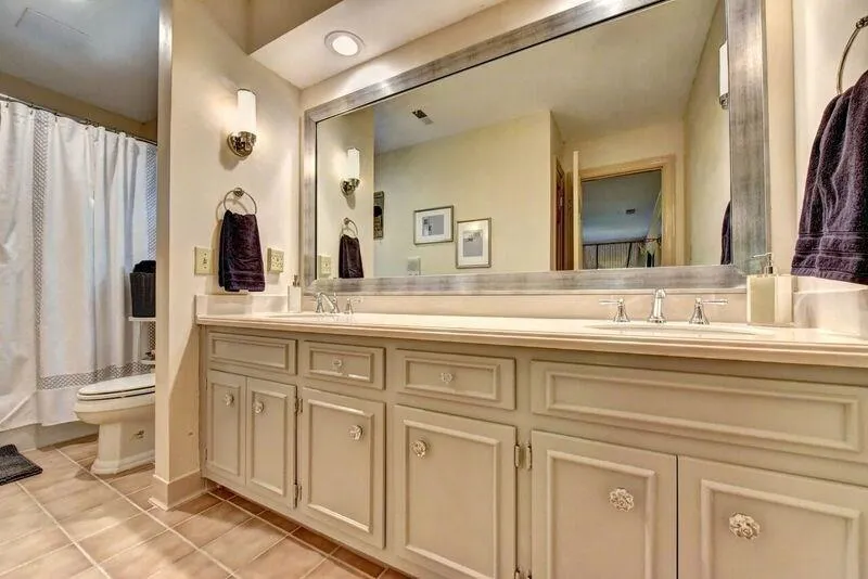 8115 Habersham Waters Road, Sandy Springs, Georgia 30350, 5 Bedrooms Bedrooms, ,4 BathroomsBathrooms,Residential,Sold,8115 Habersham Waters Road,5840285