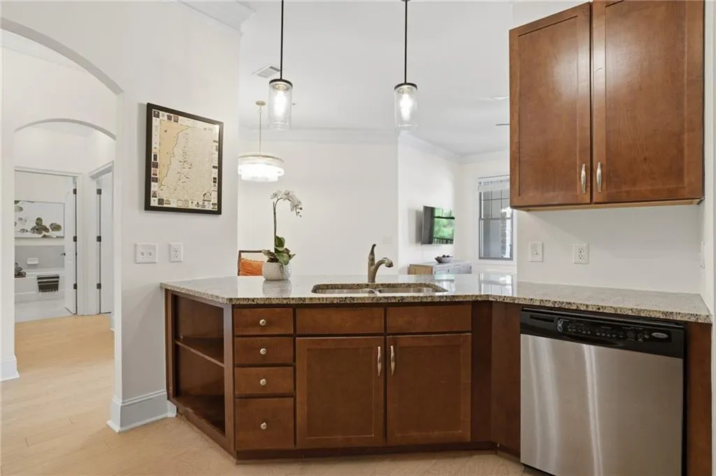 3621 Vinings Slope Se Unit 2325, Atlanta, Georgia 30339, 1 Bedroom Bedrooms, 0 ,1 BathroomBathrooms,Residential,For Sale,3621 Vinings Slope Se Unit 2325,7761902