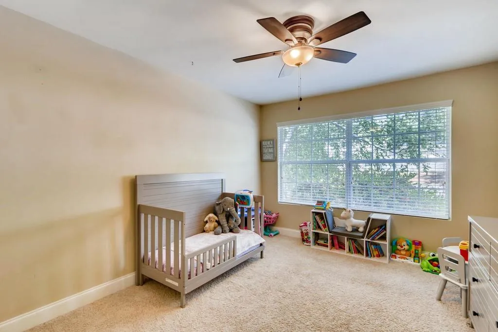 6980 Roswell Road Unit 01, Sandy Springs, Georgia 30328, 3 Bedrooms Bedrooms, ,2 BathroomsBathrooms,Residential,Sold,6980 Roswell Road Unit 01,6553947