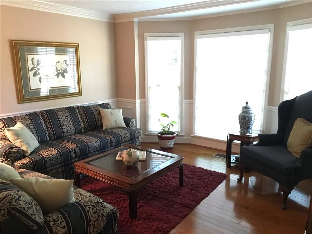 305 Madera Court, Sandy Springs, Georgia 30350, 4 Bedrooms Bedrooms, ,2 BathroomsBathrooms,Residential,Sold,305 Madera Court,5819558 305 Madera Court, Sandy Springs, Georgia 30350, 4 Bedrooms Bedrooms, ,2 BathroomsBathrooms,Residential,Sold,305 Madera Court,5819558