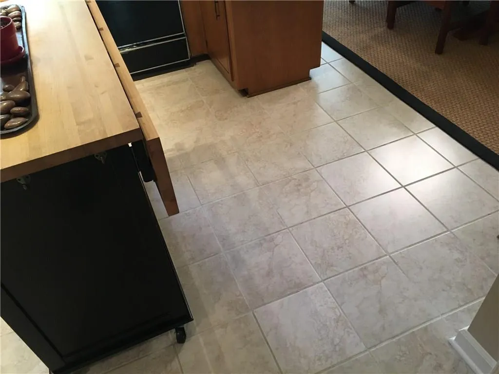 305 Madera Court, Sandy Springs, Georgia 30350, 4 Bedrooms Bedrooms, ,2 BathroomsBathrooms,Residential,Sold,305 Madera Court,5819558 305 Madera Court, Sandy Springs, Georgia 30350, 4 Bedrooms Bedrooms, ,2 BathroomsBathrooms,Residential,Sold,305 Madera Court,5819558