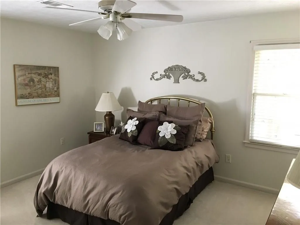 305 Madera Court, Sandy Springs, Georgia 30350, 4 Bedrooms Bedrooms, ,2 BathroomsBathrooms,Residential,Sold,305 Madera Court,5819558 305 Madera Court, Sandy Springs, Georgia 30350, 4 Bedrooms Bedrooms, ,2 BathroomsBathrooms,Residential,Sold,305 Madera Court,5819558