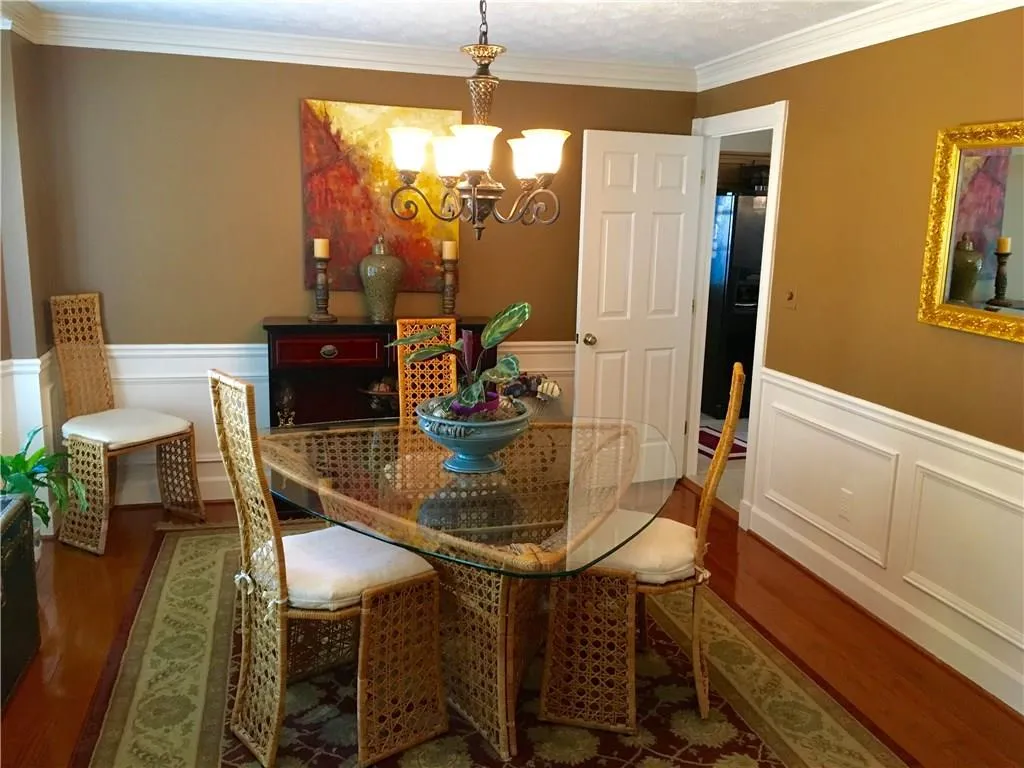 305 Madera Court, Sandy Springs, Georgia 30350, 4 Bedrooms Bedrooms, ,2 BathroomsBathrooms,Residential,Sold,305 Madera Court,5819558 305 Madera Court, Sandy Springs, Georgia 30350, 4 Bedrooms Bedrooms, ,2 BathroomsBathrooms,Residential,Sold,305 Madera Court,5819558