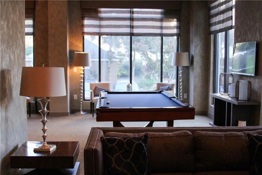 795 Hammond Drive Ne Unit Ph 2401, Sandy Springs, Georgia 30328, 2 Bedrooms Bedrooms, ,2 BathroomsBathrooms,Residential,Sold,795 Hammond Drive Ne Unit Ph 2401,5793796