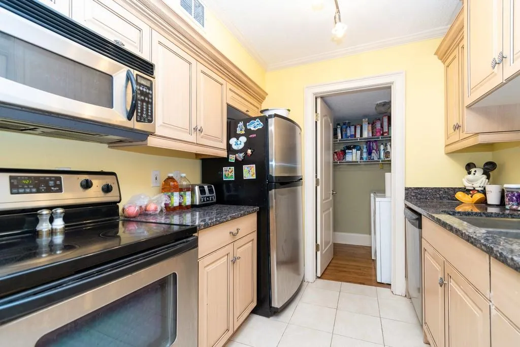 2019 Wingate Way, Atlanta, Georgia 30350, 2 Bedrooms Bedrooms, ,2 BathroomsBathrooms,Residential,Sold,2019 Wingate Way,6716226