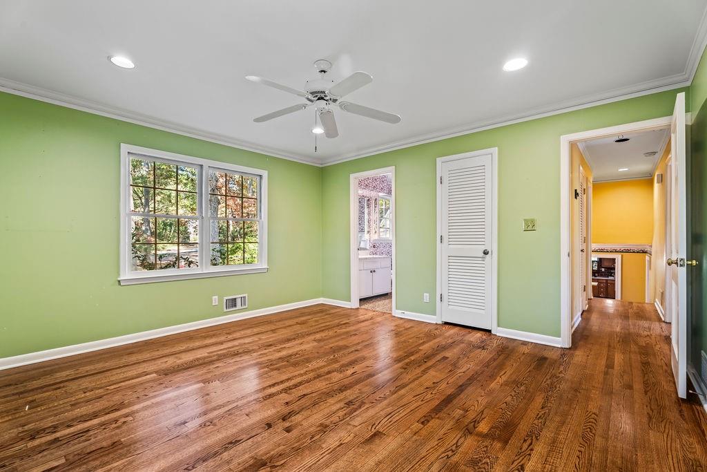 305 Thornwood Drive, Sandy Springs, Georgia 30328, 4 Bedrooms Bedrooms, ,3 BathroomsBathrooms,Residential,Sold,305 Thornwood Drive,7301299