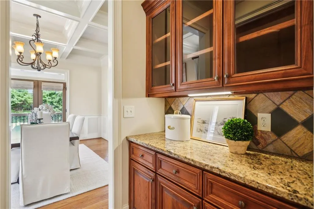 1211 Thornwell Drive, Brookhaven, Georgia 30319, 5 Bedrooms Bedrooms, ,5 BathroomsBathrooms,Residential,For Sale,1211 Thornwell Drive,7587870