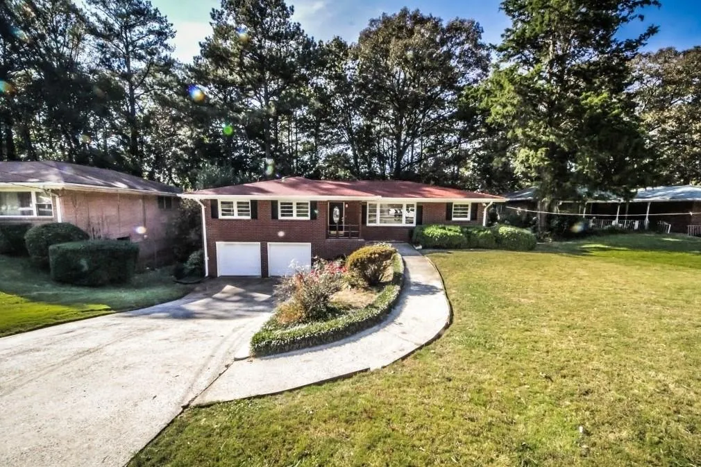 686 Aline Drive Nw, Atlanta, Georgia 30318, 4 Bedrooms Bedrooms, ,3 BathroomsBathrooms,Residential,Sold,686 Aline Drive Nw,6115773