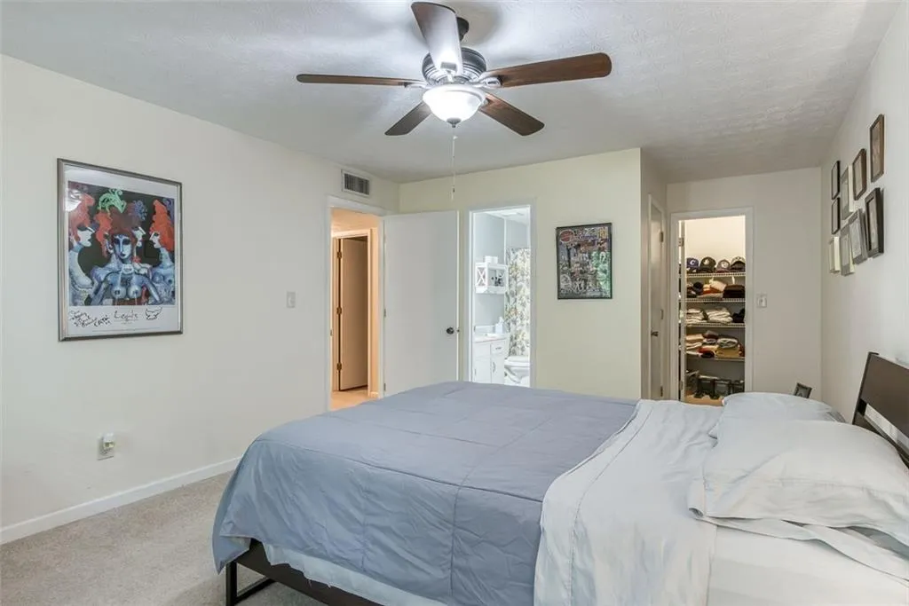 909 Woodcliff Drive, Atlanta, Georgia 30350, 2 Bedrooms Bedrooms, ,2 BathroomsBathrooms,Residential,Sold,909 Woodcliff Drive,6878849