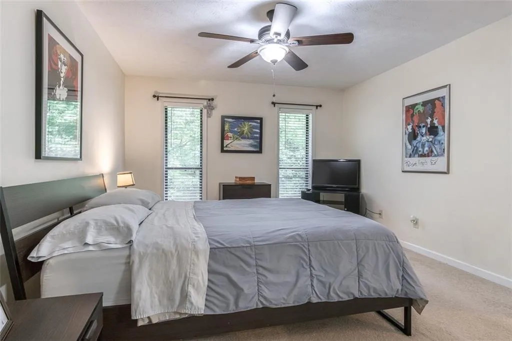 909 Woodcliff Drive, Atlanta, Georgia 30350, 2 Bedrooms Bedrooms, ,2 BathroomsBathrooms,Residential,Sold,909 Woodcliff Drive,6878849