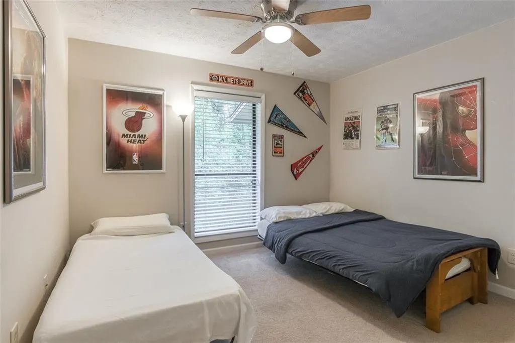 909 Woodcliff Drive, Atlanta, Georgia 30350, 2 Bedrooms Bedrooms, ,2 BathroomsBathrooms,Residential,Sold,909 Woodcliff Drive,6878849