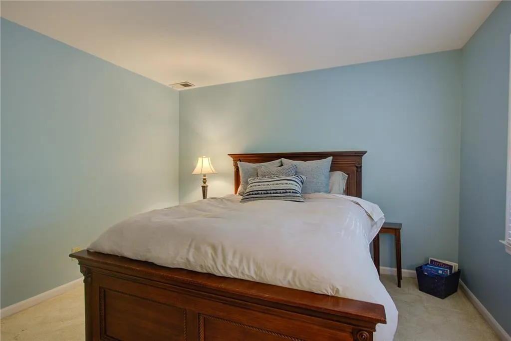 8025 River Circle, Sandy Springs, Georgia 30350, 4 Bedrooms Bedrooms, ,2 BathroomsBathrooms,Residential,Sold,8025 River Circle,7045457