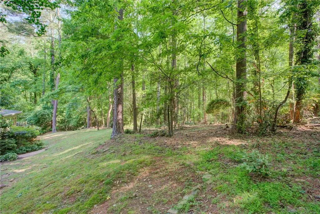 8025 River Circle, Sandy Springs, Georgia 30350, 4 Bedrooms Bedrooms, ,2 BathroomsBathrooms,Residential,Sold,8025 River Circle,7045457