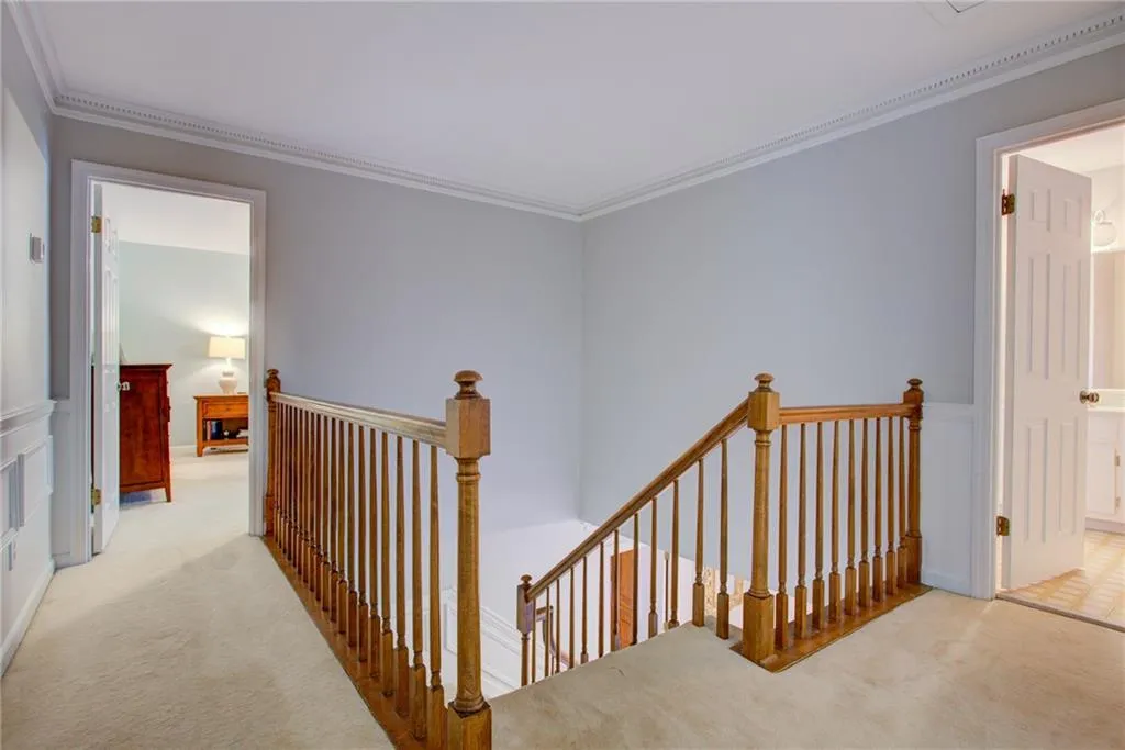 8025 River Circle, Sandy Springs, Georgia 30350, 4 Bedrooms Bedrooms, ,2 BathroomsBathrooms,Residential,Sold,8025 River Circle,7045457