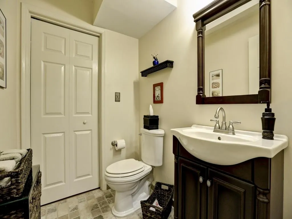 281 The South Chace, Sandy Springs, Georgia 30328, 3 Bedrooms Bedrooms, ,2 BathroomsBathrooms,Residential,Sold,281 The South Chace,5620133