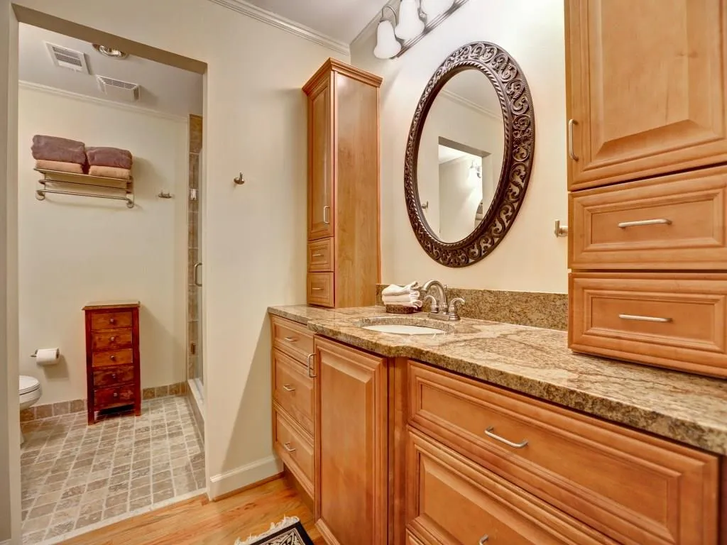 281 The South Chace, Sandy Springs, Georgia 30328, 3 Bedrooms Bedrooms, ,2 BathroomsBathrooms,Residential,Sold,281 The South Chace,5620133