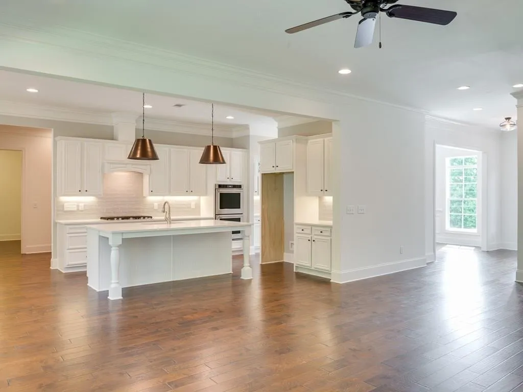 5849 Long Island Drive Nw, Sandy Springs, Georgia 30328, 6 Bedrooms Bedrooms, ,4 BathroomsBathrooms,Residential,Sold,5849 Long Island Drive Nw,6127808