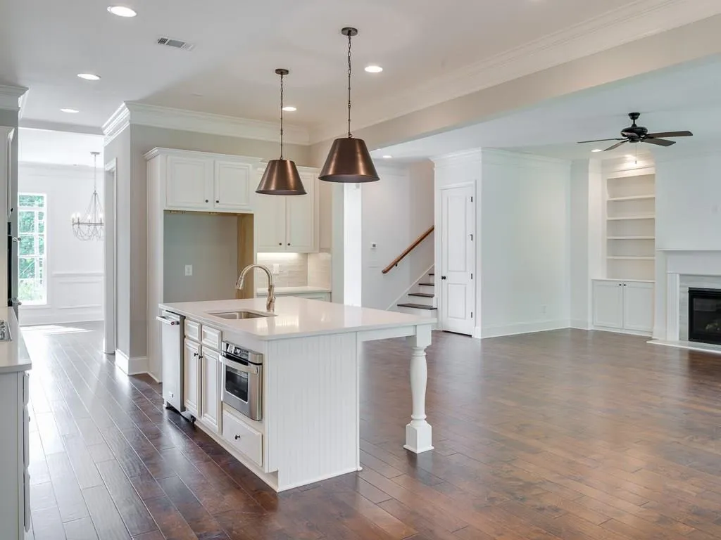 5849 Long Island Drive Nw, Sandy Springs, Georgia 30328, 6 Bedrooms Bedrooms, ,4 BathroomsBathrooms,Residential,Sold,5849 Long Island Drive Nw,6127808