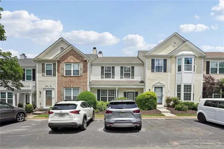 10900 Wittenridge Drive Unit D8, Alpharetta, Georgia 30022