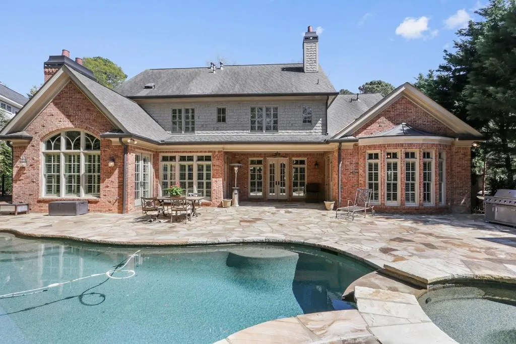 4780 Merlendale Court, Atlanta, Georgia 30327, 5 Bedrooms Bedrooms, ,5 BathroomsBathrooms,Residential,Sold,4780 Merlendale Court,6529181
