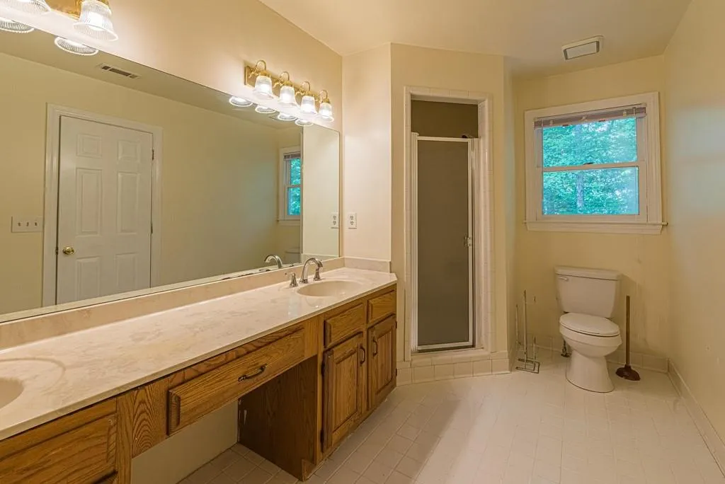 12 Forest Ridge Court, Atlanta, Georgia 30350, 3 Bedrooms Bedrooms, ,3 BathroomsBathrooms,Residential,Sold,12 Forest Ridge Court,6725358