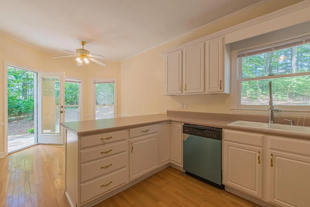 12 Forest Ridge Court, Atlanta, Georgia 30350, 3 Bedrooms Bedrooms, ,3 BathroomsBathrooms,Residential,Sold,12 Forest Ridge Court,6725358