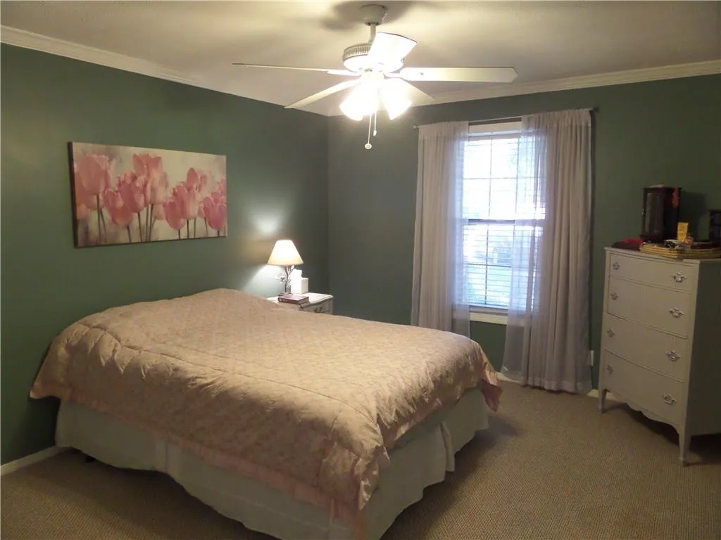 705 Gettysburg Place, Sandy Springs, Georgia 30350, 2 Bedrooms Bedrooms, ,1 BathroomBathrooms,Residential,Sold,705 Gettysburg Place,5748236