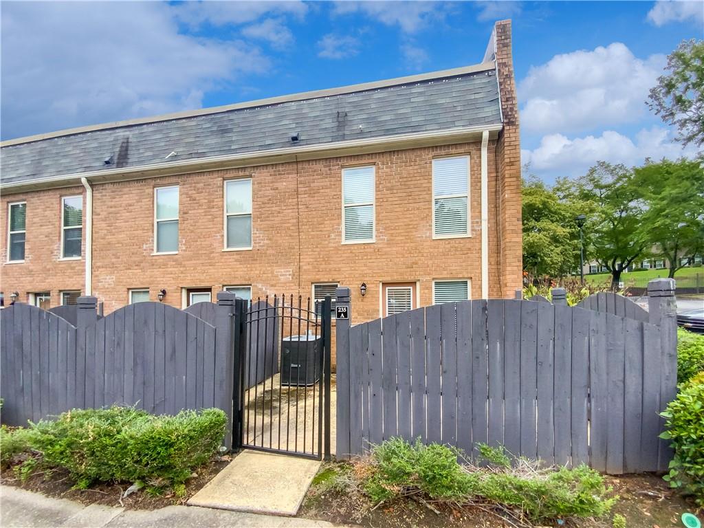 235 Winding River Drive Unit A, Atlanta, Georgia 30350, 2 Bedrooms Bedrooms, ,1 BathroomBathrooms,Residential,Sold,235 Winding River Drive Unit A,7269552
