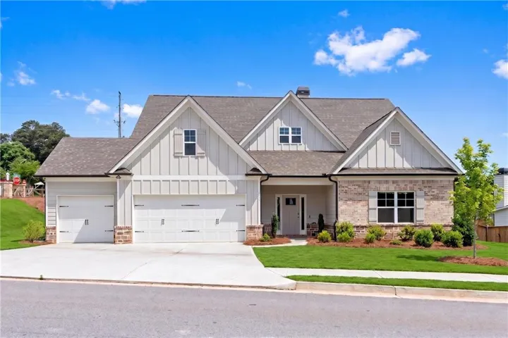 111 Cherokee Rose Lane, Hoschton, Georgia 30548