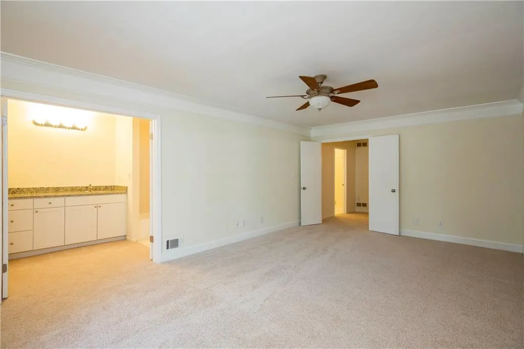 5260 Chemin De Vie, Atlanta, Georgia 30342, 3 Bedrooms Bedrooms, ,2 BathroomsBathrooms,Residential,Sold,5260 Chemin De Vie,6072390