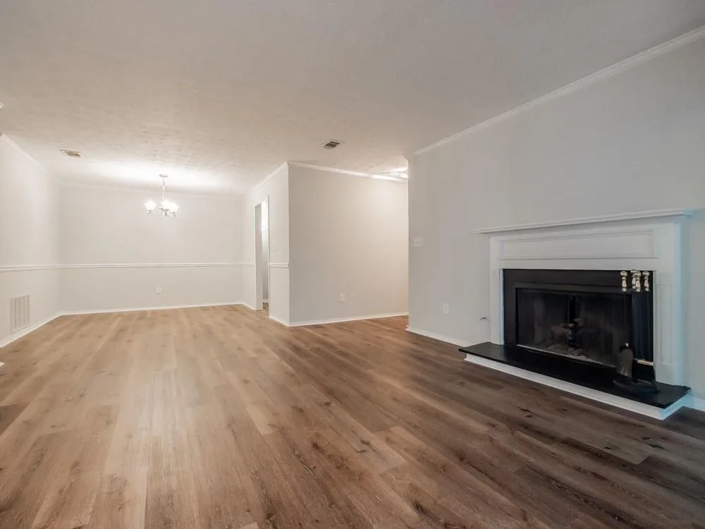 504 Vicksburg Place, Atlanta, Georgia 30350, 3 Bedrooms Bedrooms, ,2 BathroomsBathrooms,Residential,Sold,504 Vicksburg Place,6612038