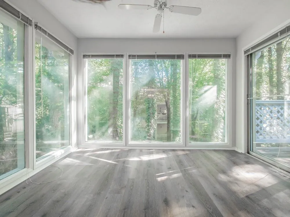 504 Vicksburg Place, Atlanta, Georgia 30350, 3 Bedrooms Bedrooms, ,2 BathroomsBathrooms,Residential,Sold,504 Vicksburg Place,6612038