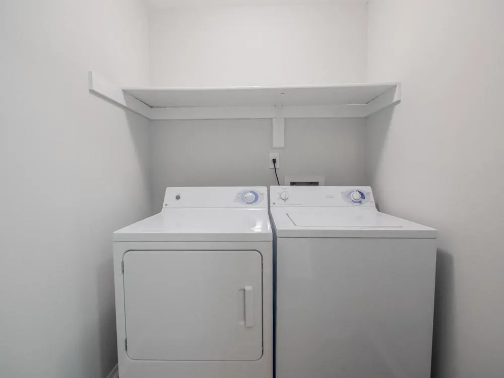 504 Vicksburg Place, Atlanta, Georgia 30350, 3 Bedrooms Bedrooms, ,2 BathroomsBathrooms,Residential,Sold,504 Vicksburg Place,6612038