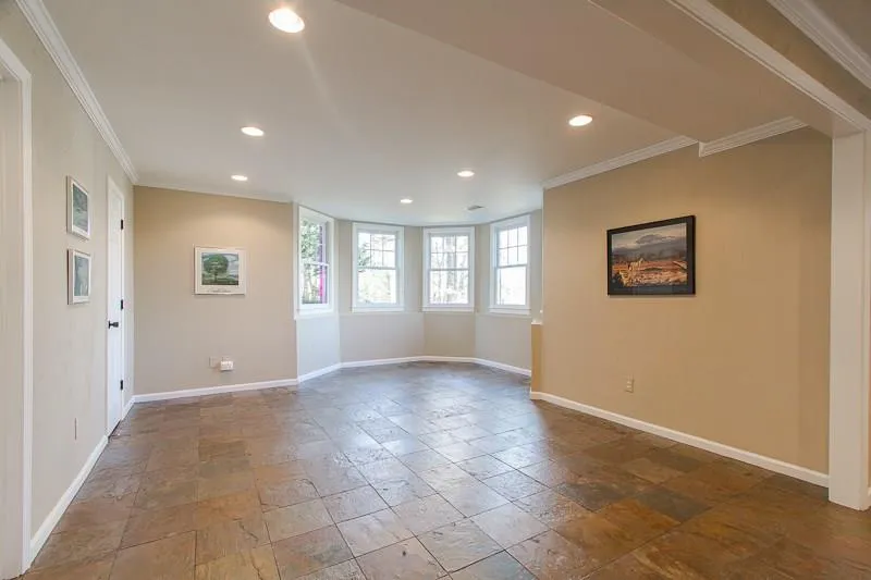 10 The Croft, Sandy Springs, Georgia 30342, 4 Bedrooms Bedrooms, ,5 BathroomsBathrooms,Residential,Sold,10 The Croft,5643467